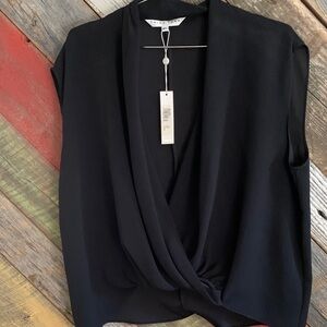 Trina Turk Elegant Black Sleeveless Blouse